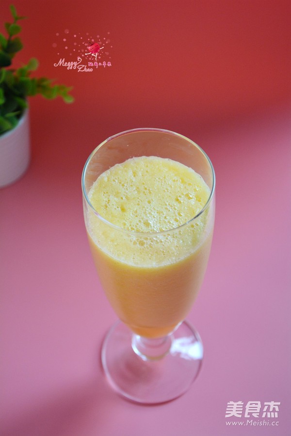 Cantaloupe Orange Pear Juice recipe