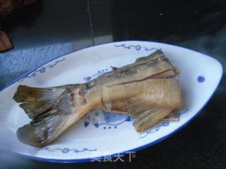 Three Shredded Salted Fish Tail recipe