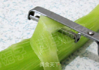 Lettuce Mixed with Pepper Oil recipe