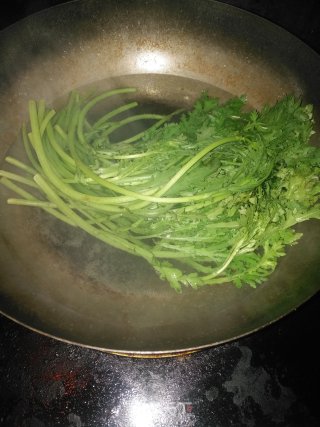 Chrysanthemum in Oyster Sauce recipe