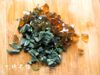 Hot and Sour Soup-preserved Egg Tofu recipe