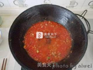 Spaghetti with Tomato Meat Sauce recipe