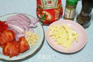 Baked Mashed Potatoes with Meatballs in Tomato Sauce recipe