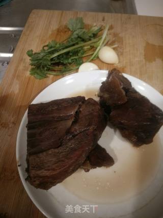 Beef with Cold Sauce recipe