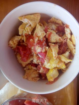 Scrambled Eggs with Tomatoes (lazy Version) recipe