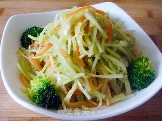 [refreshing Cold Dish] Eating Broccoli Stalks Skillfully---spicy Broccoli Stalks recipe