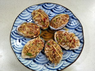 Steamed Abalone with Garlic recipe