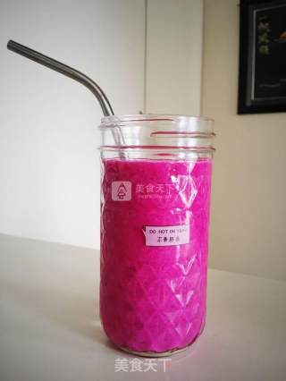 Dragon Fruit Milkshake recipe