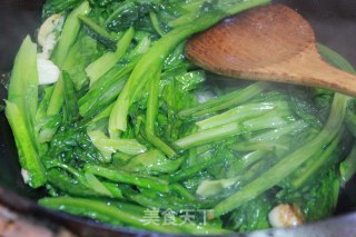 Stir-fried Lettuce with Garlic recipe