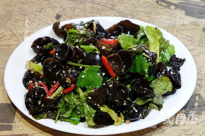 Mixed Lettuce with Fungus recipe