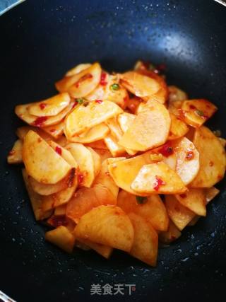 Potato Chips Stewed Kelp recipe