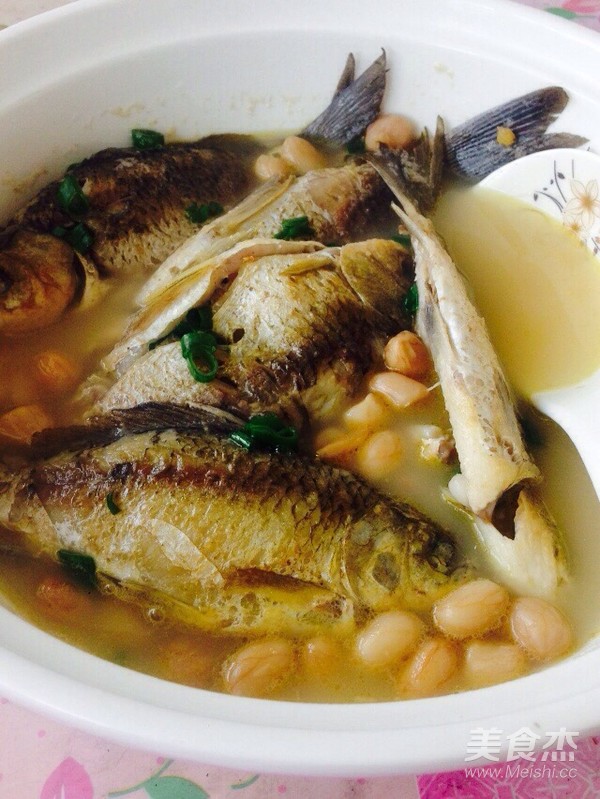 Crucian Fish Soup recipe