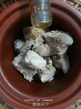 Beauty and Weight Reduction~~white Radish Stewed Pork Ribs Soup recipe