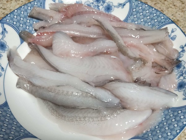 Deep-fried Nine Belly Fish recipe