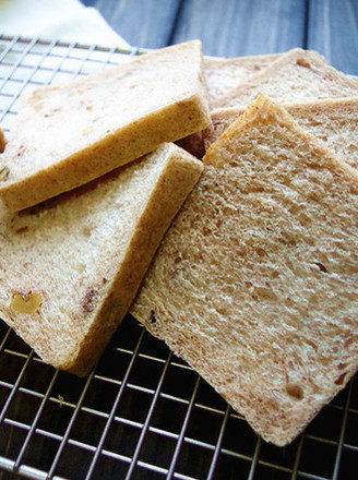 How to Grow Rye Walnut Toast recipe