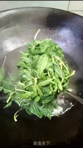 Stir-fried Hemp Leaves recipe