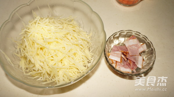 Colorful Potato Shreds Breakfast Pie recipe