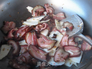 Fried Fresh Bamboo Shoots with Bacon recipe