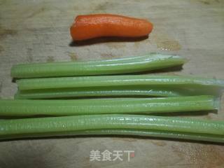 Stir-fried Mushroom with Celery Pork recipe