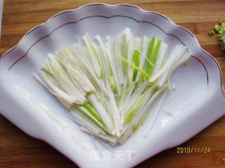 Shredded Pork with Beer Fragrant Sauce recipe