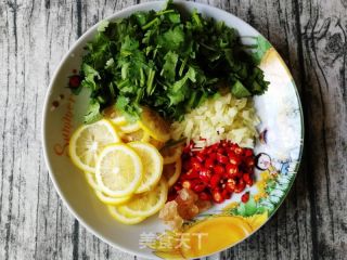 Eat While Watching The Ball-lemon Chicken Feet recipe