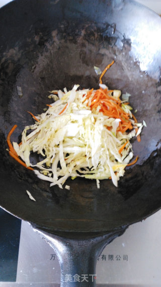 Stir-fried Vermicelli with Cabbage recipe