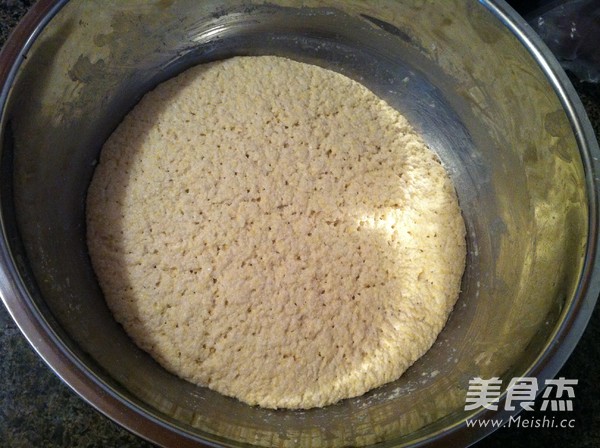 Soybean Dregs and Cornmeal Rice Cake recipe