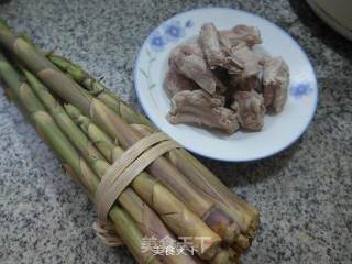Braised Pork Ribs with Bamboo Shoots recipe