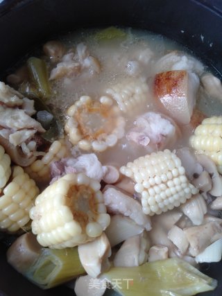Casserole Hoof Flower Soup recipe