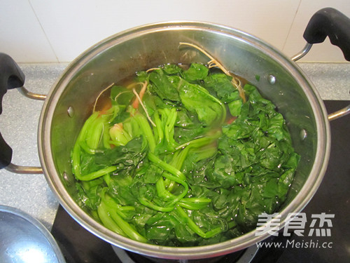 Colorful Spinach Salad recipe