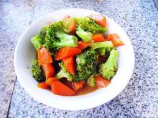 Roasted Broccoli with Carrots recipe