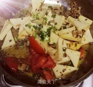 Braised Tofu with Sprouts recipe
