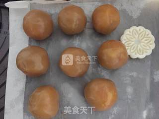 Mooncakes with Egg Yolk and Lotus Seed Paste recipe