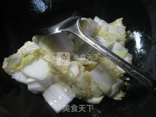 Stir-fried Kei Wai Shrimp with Cabbage recipe