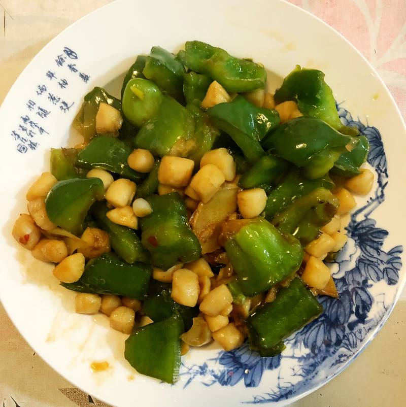 Stir-fried Green Peppers with Scallops recipe