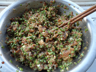 Steamed Buns with Pork and Cowpeas——five-star Hotel Chef's Practice recipe