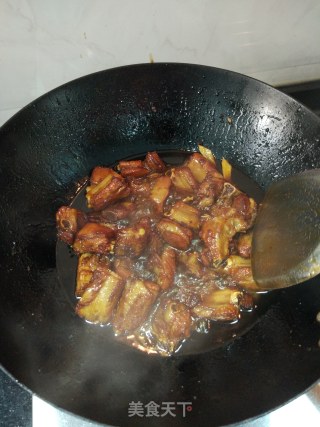 Self-fried Sugar-colored Sweet and Sour Pork Ribs recipe