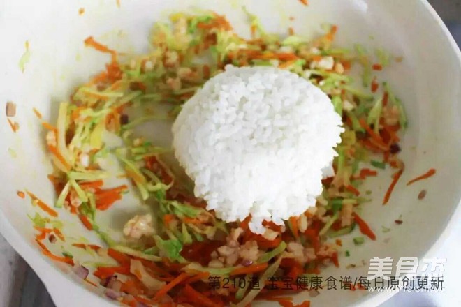 Purple Rice Risotto Fried Rice with Vegetables, Shrimp and Egg Recipe - Simple Chinese Food