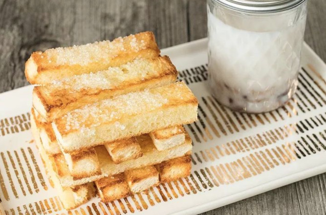 Toast Has A New Way! One Serving of Crispy Sugar Toast Granules recipe