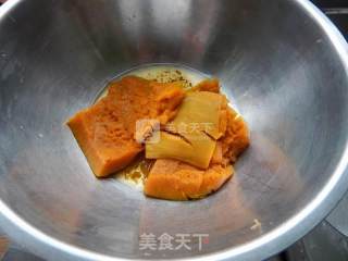 Pumpkin Evaporated Cake recipe