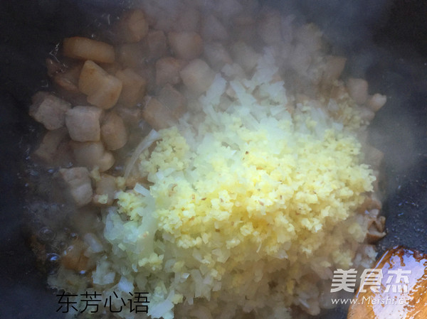 Beijing Style Diced Pork Fried Sauce recipe