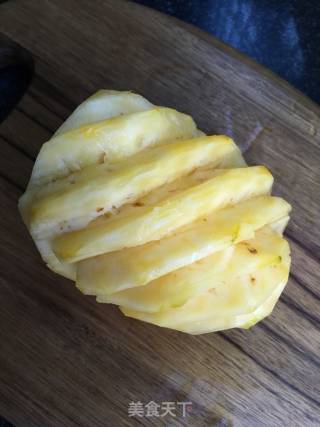 Pineapple Crisp Pear Juice recipe