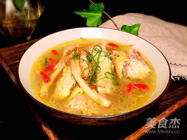 Codonopsis and Astragalus Chicken Soup recipe