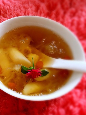 Nourishing Nourishing Health Soup: Snow Fungus and White Fungus Soup recipe