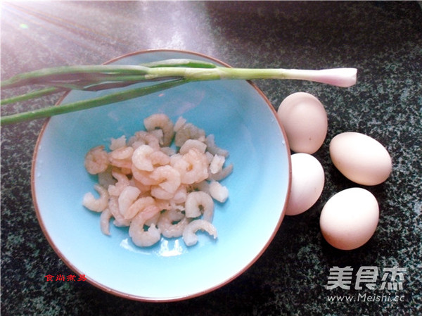 Scrambled Eggs with Shrimp recipe