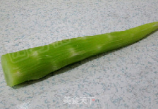 Lettuce Mixed with Pepper Oil recipe