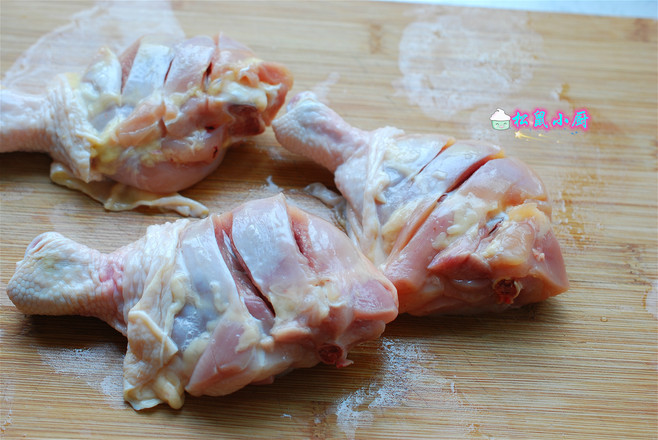 Steamed Chicken Drumsticks with Rice Noodles recipe