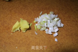 #斯肯特铸铁锅#-chestnut Chicken Wings recipe
