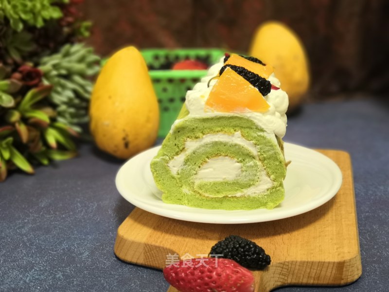 Spinach Fruit Cake Roll recipe