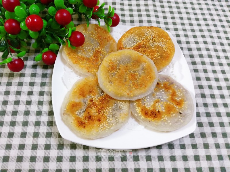 Glutinous Rice Cake with Five Nuts Stuffing recipe